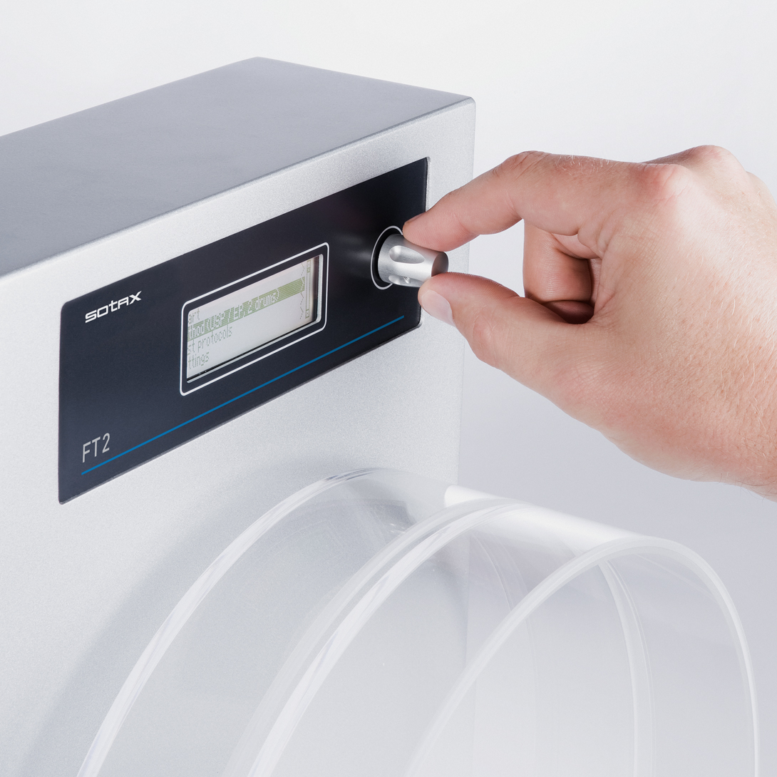 The FT2 shines at being straightforward and easy to use; its rapid SingleButton™ action makes navigating the user menu swift and easy.