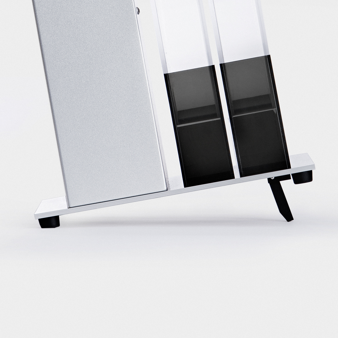 An expansion in the instrument base allows for a 10° tilt of the drum.